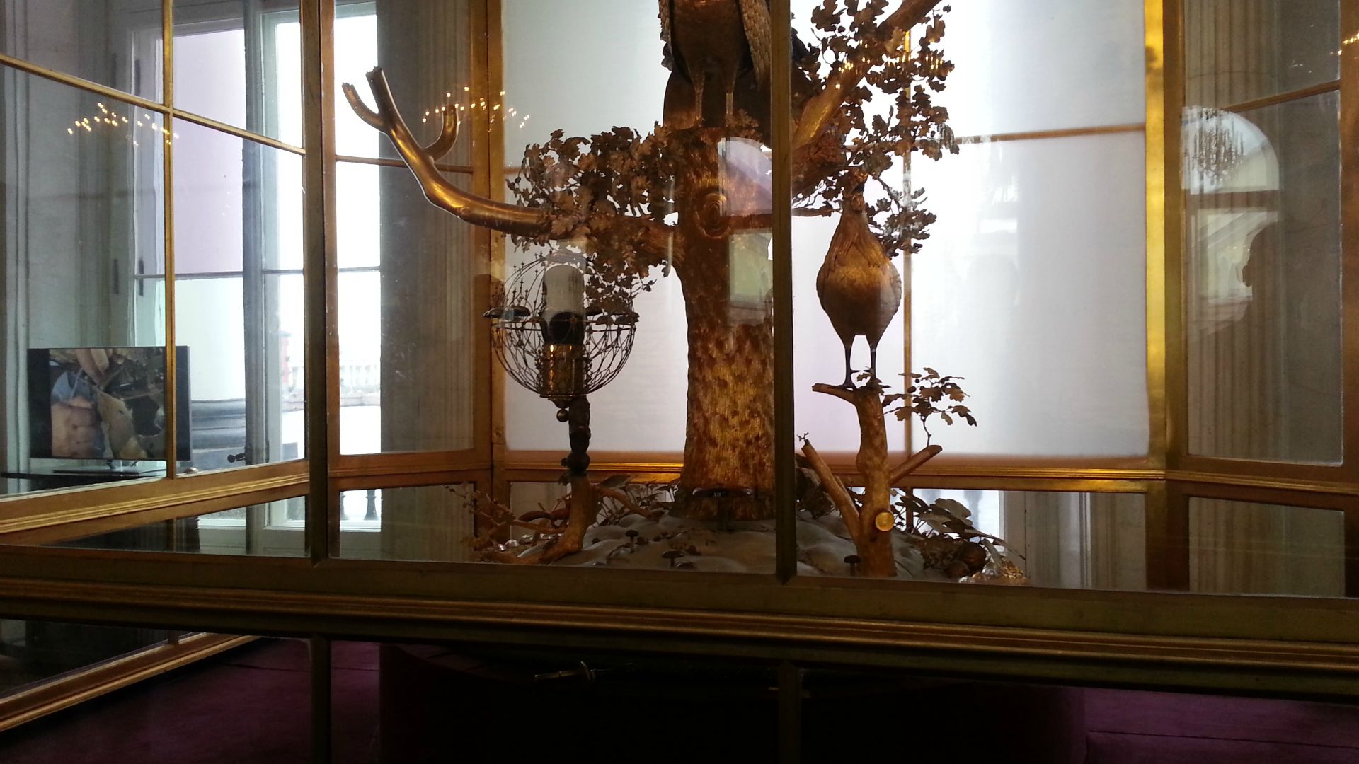 The famous bird clock